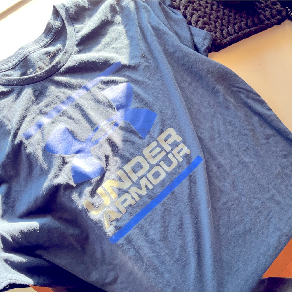 Mens under armor t-shirt